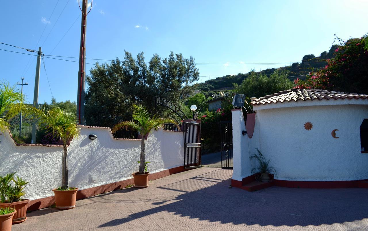 Hotel Miravalle Misilmeri Екстериор снимка