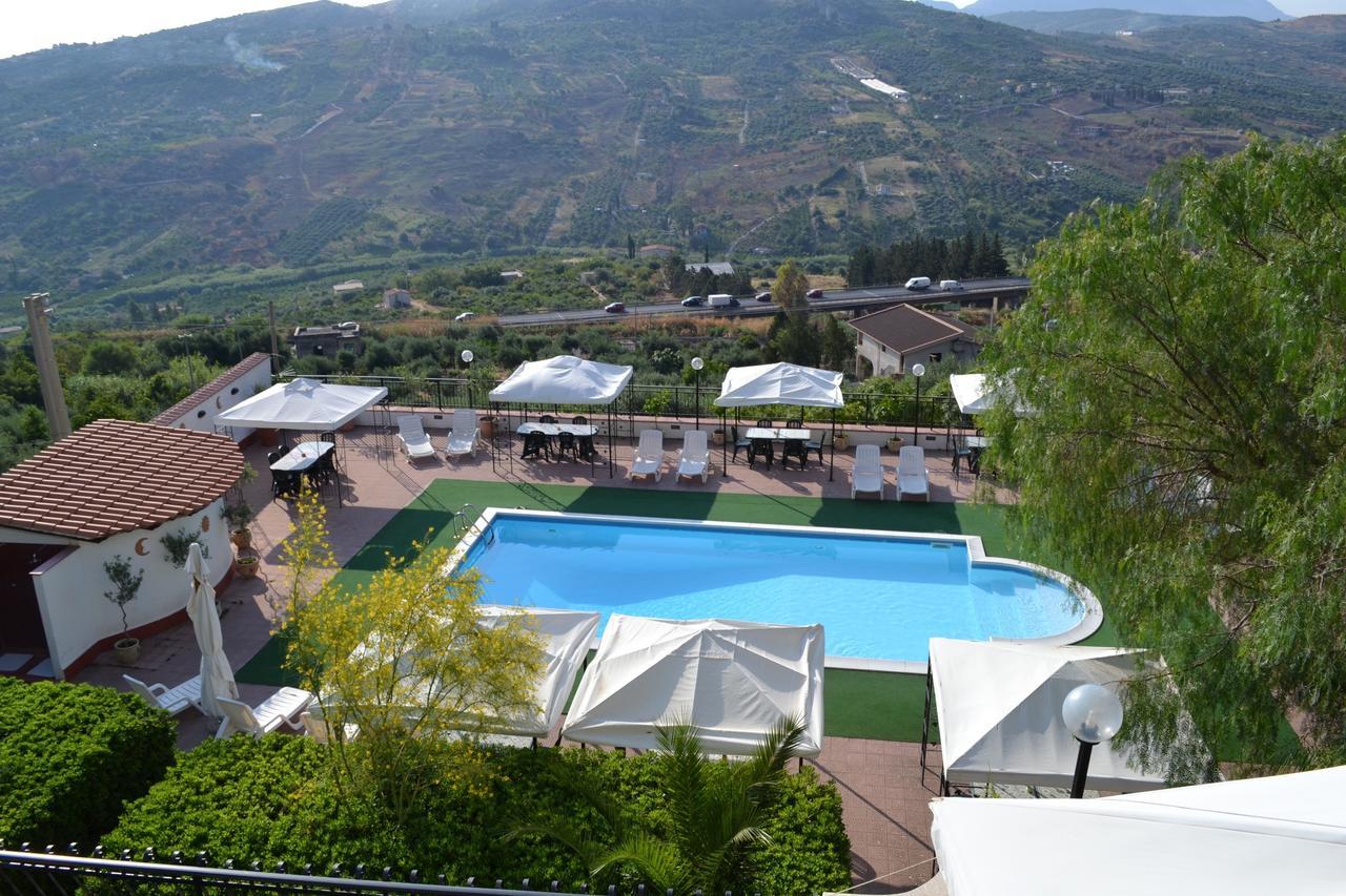 Hotel Miravalle Misilmeri Екстериор снимка